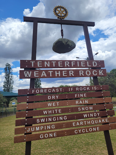 Tenterfield Weather Rock - Thumbnail