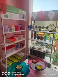 Tupperware photo 1