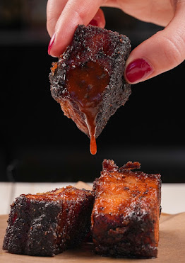 Smokey Mo's BBQ by null