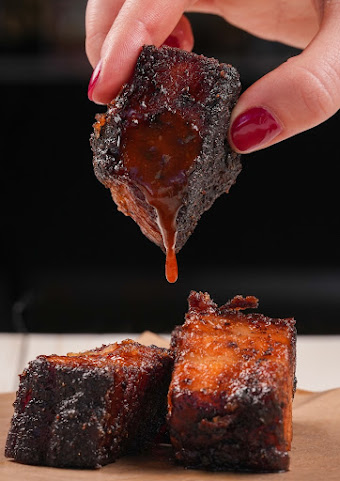 Smokey Mo's BBQ by null