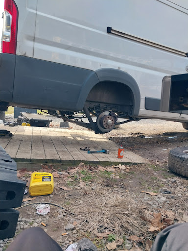 Home Garage Auto Repair - Thumbnail