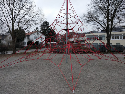 Spielplatz bei der Schule - Thumbnail