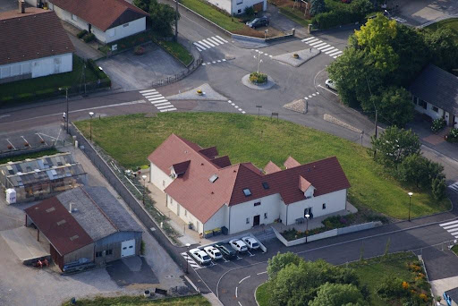 Photo de Maison partagée Ages & Vie de Montfaucon