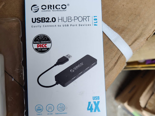 Usb hub post image