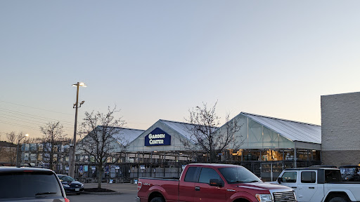 SOUTH MEADOW Square