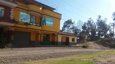 Photos of San Salvador De Ca&ntilde;aribamba