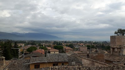 La Luna Nel Borgo