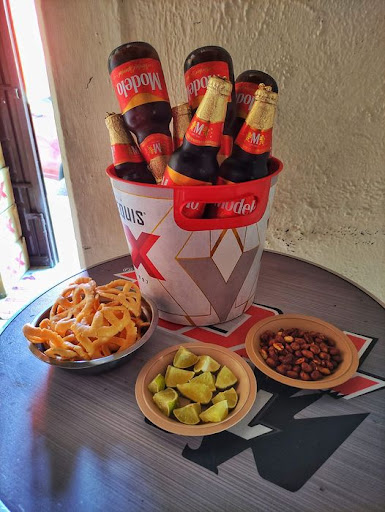 Dalí Snack BAR - Thumbnail