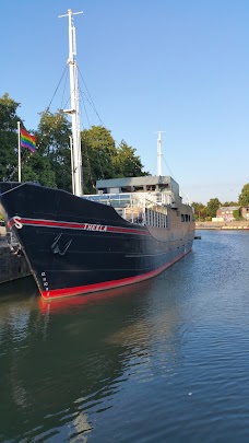 Thekla bristol