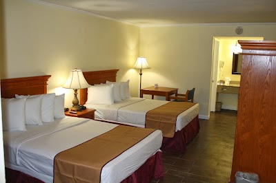 Photos of Fairway Inn