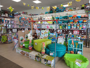 Photo n°2 de King Jouet à Saint-Gervais-la-Forêt (Magasin de miniatures)