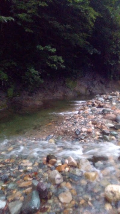 Çömlekçi Creek