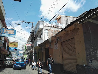 Photos of Centro Comercial Flores