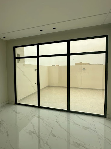 Gallery image 33