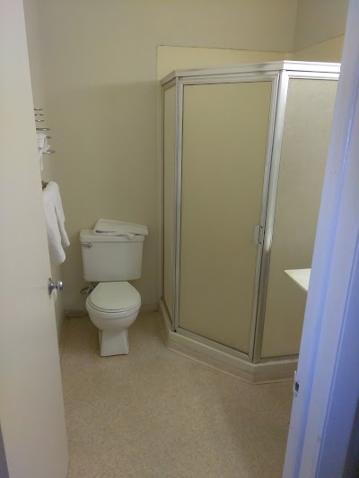 Photos of Royal Inn & Suites