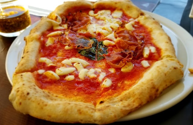 Viva Napoli Pizzeria