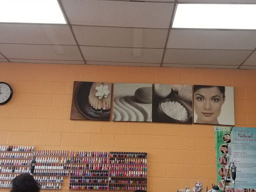 Exclamation Salon - Thumbnail