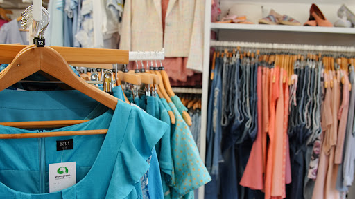 Woodgreen Pets Charity - Bicester Charity Shop - Thumbnail