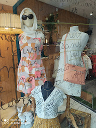 Photo n°15 de Reine d'un Jour à Riom (Dépôt-vente)