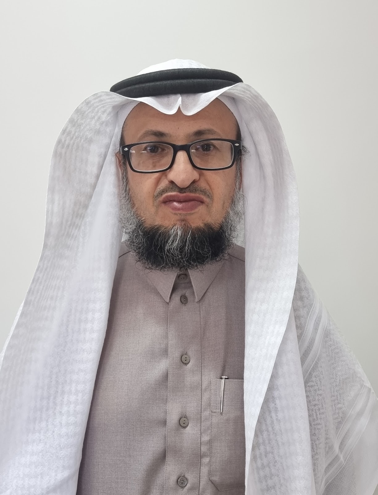 مجمع الدكتور عبد الله ثابت لطب وجراحةالعيون - صورة 2