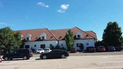 Photos of Gastland M1 Hotel