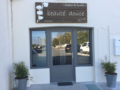 Beauté douce by Julia