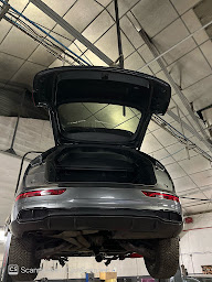 Photo n°4 de Garage Eleonor à Algrange (Atelier de réparation automobile)