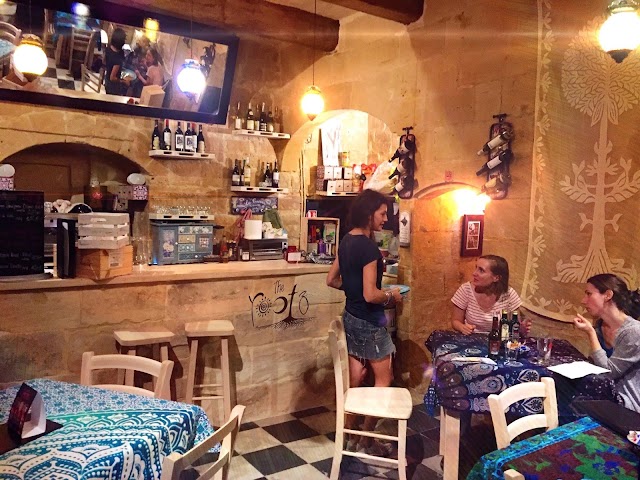 The Rootz Bar