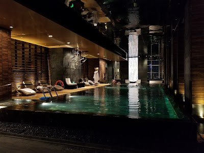 Photos of Four Seasons Shanghai Pudong