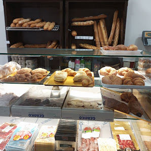 Panadería El Tío Catalunya Kalea, 14, 48970 Basauri, Bizkaia, España