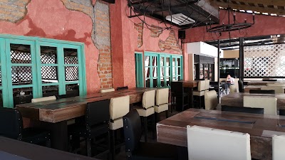 Photos of Claudio's grill & pizzeria