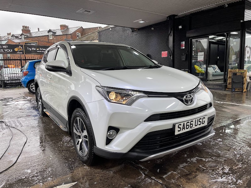 HKW Car Sales photo 2