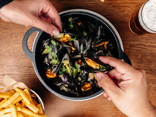 Photo n°115 de Léon Fish Brasserie - Rosny à Rosny-sous-Bois (Restaurant de fruits de mer)