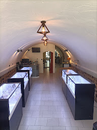 Photo n°3 de Naald Piercing Annonay à Annonay (Salon de tatouage et piercing)