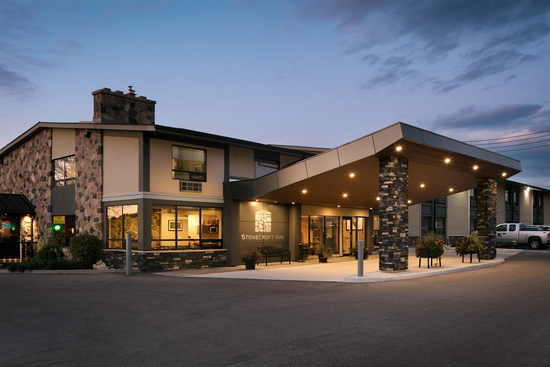 Stonecroft Inn