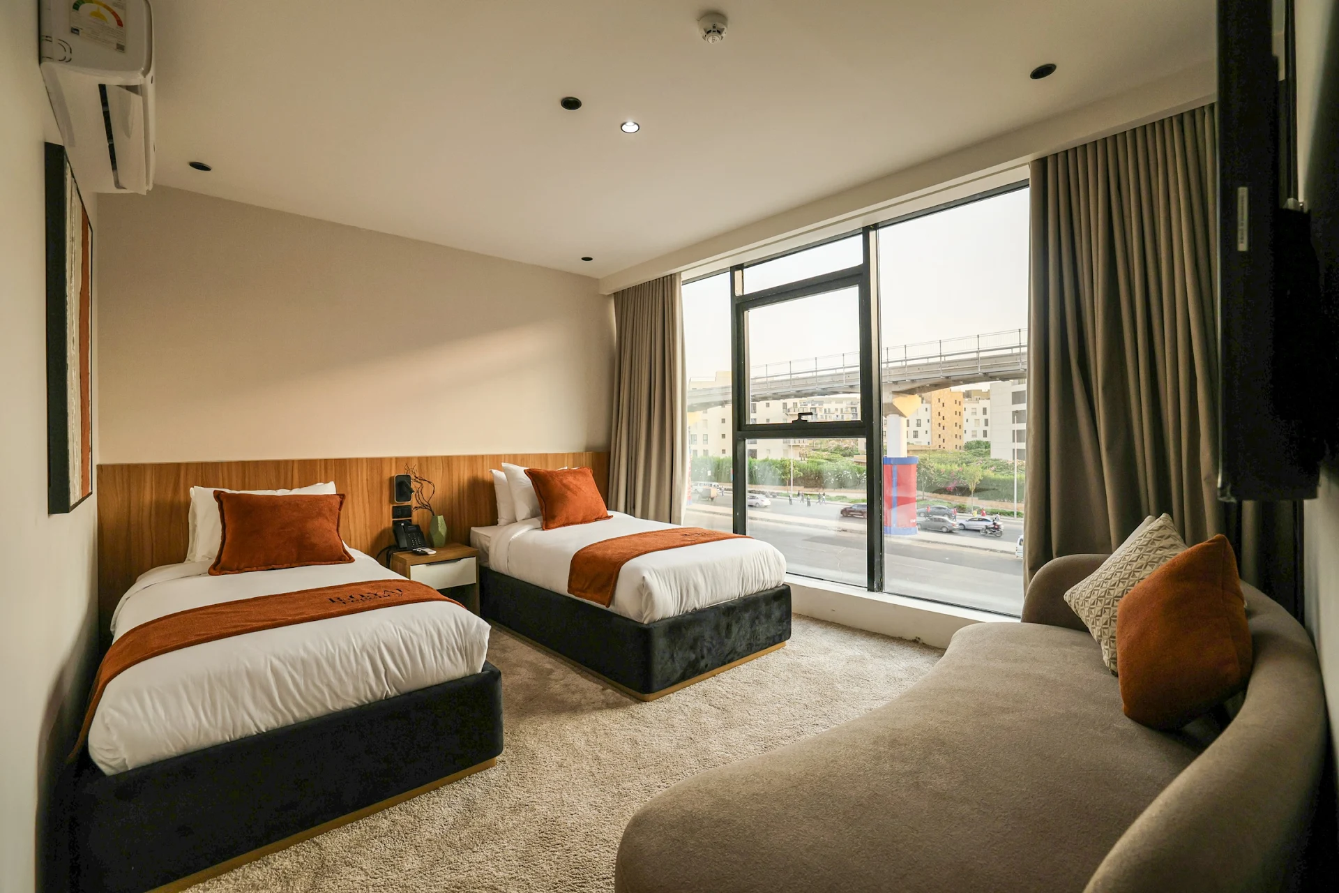 Royal Regency Hotel EG