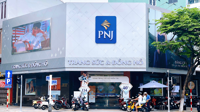 Cửa hàng trang sức PNJ Center 70 - 72 Trần Phú