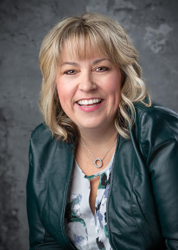 Laurie Hillier -RE/MAX TWIN CITY - Thumbnail