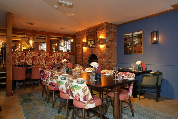 Victoria Barnt Green Bromsgrve Phone number