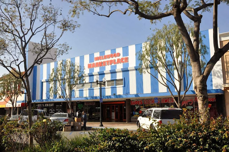 Flea Markets in Inglewood, California