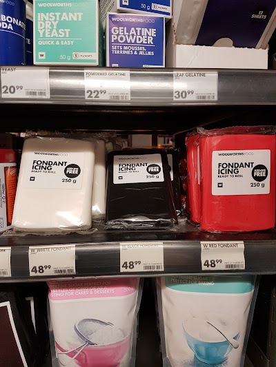 Photos of Woolworths Piazza St John