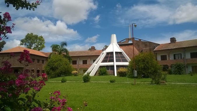 Estudiantado Santísimo Redentor, Author: Enzo Gabriel Labrousse