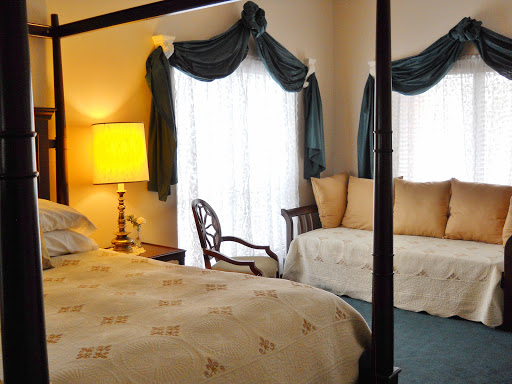 Woodridge Bed and Breakfast of Louisiana - Thumbnail