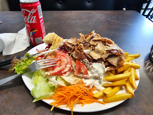 Photo 4 - FAMILY REGAL Restaurant