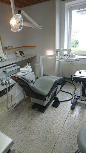 Dr. med. dent. Carsten Hilbk Gallery - Germany