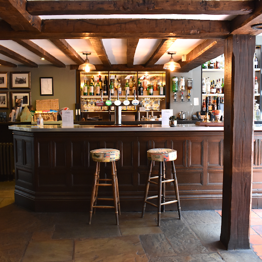 Dukes Steakhouse Bar & Grill Buckingham