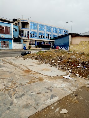 Blue Royal Hotel (Adabraka), Author: Benjamin Bekoe Ohene