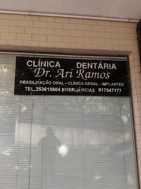 Dr. Ari Ramos - Clínica De Implantes Prevenção E Reabilitação Dentária Lda, Author: Ricardo Monteiro