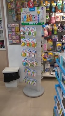 Total Kiddie Store, Author: Hafiz si kribo