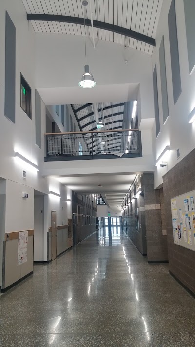 Desert Hills Middle School